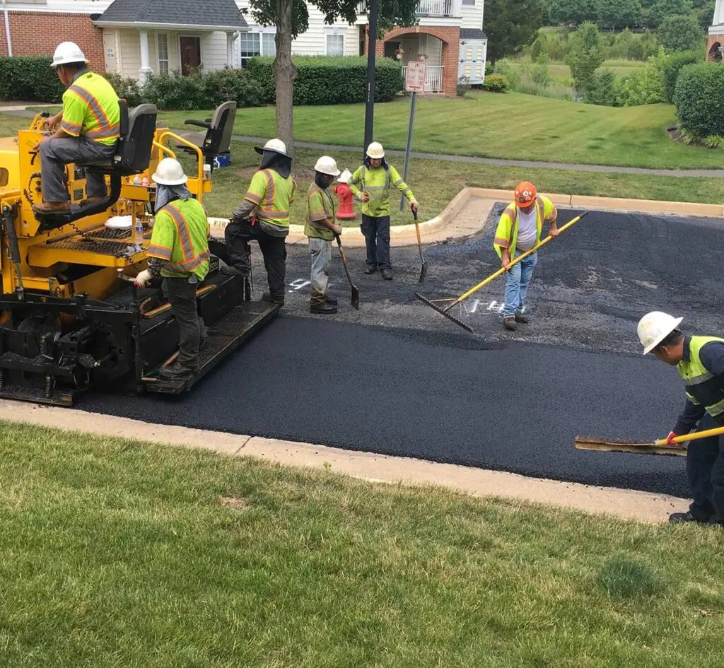 Professional Asphalt Overlay services - Commercial concrete contractors in DeSoto, TX specializing in asphalt overlay, asphalt resurfacing, pavement overlay
