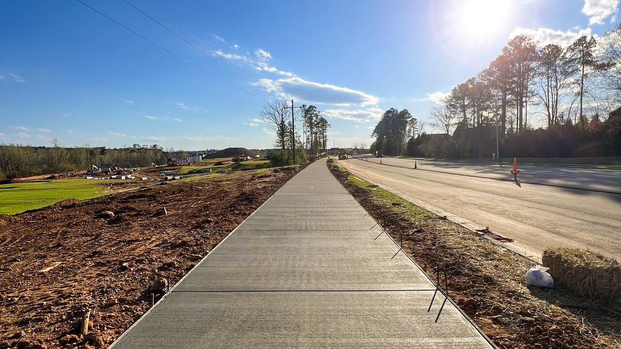 Professional Concrete Walkways services - Commercial concrete contractors in DeSoto, TX specializing in concrete walkways, walkway construction, pedestrian paths
